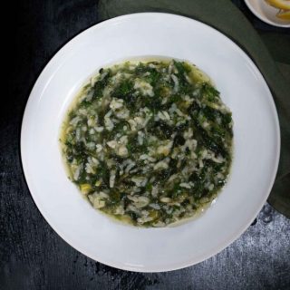 Πώς μεταφέρουμε μια ομπρέλα κλειστή;