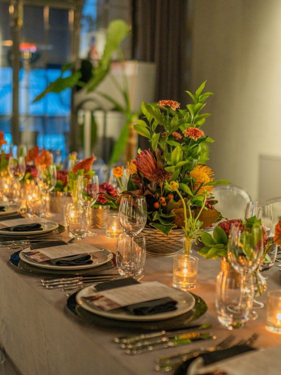 Όταν είμαστε καλεσμένοι σε ένα τραπέζι